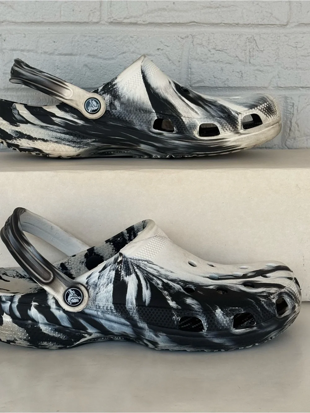 Marble Crocs Classic Clogs Men's 11